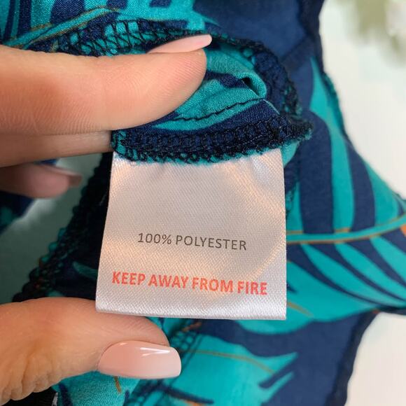 NWT LF CALL ME EDEN strapless floral cropped peplum top resort tropical 2524 - Picture 10 of 11